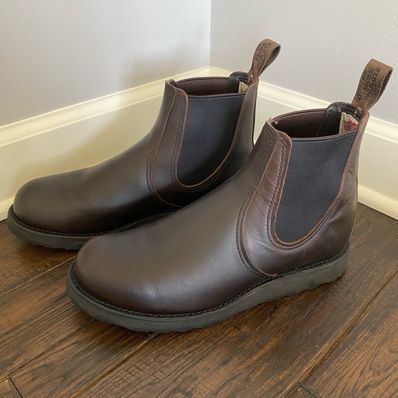 Red Wing Classic Chelsea 391 | Poshmark